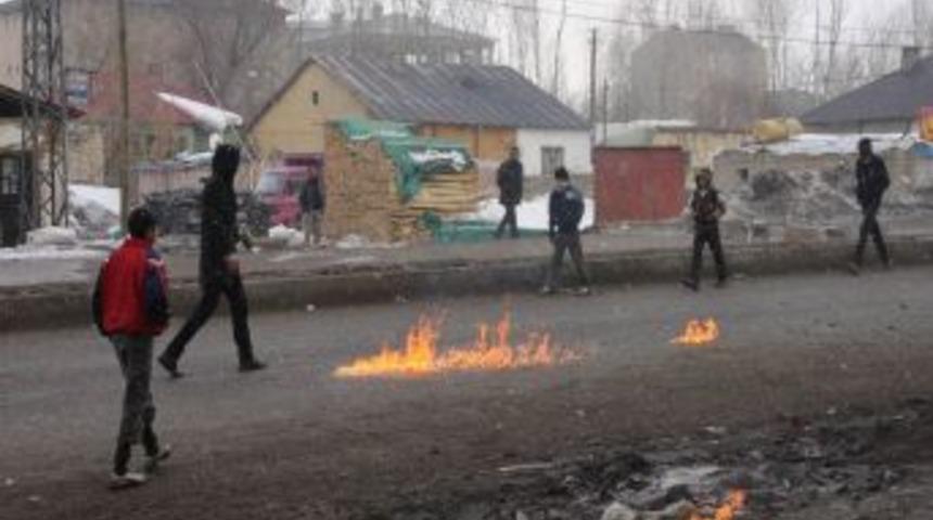 Y&uuml;ksekova'da Olaylar &Ccedil;ıktı