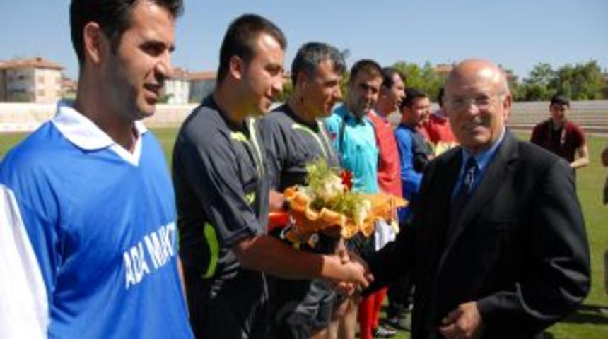 T&uuml;rk Dili Futbol Turnuvası 9 Nisan&rsquo;da başlıyor