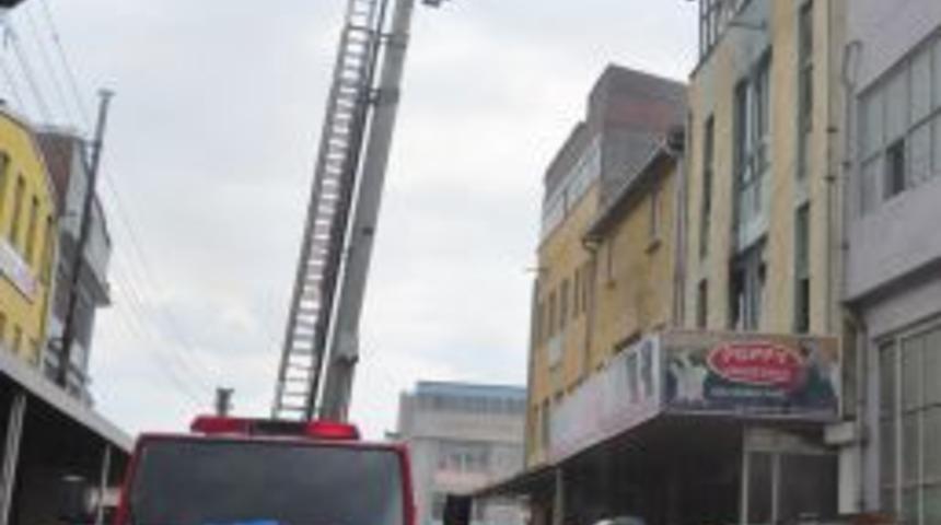 Sandalye İmalathanesinde Yangın