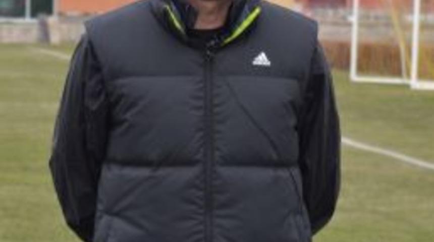 Şota, Durumdan Memnun Değil