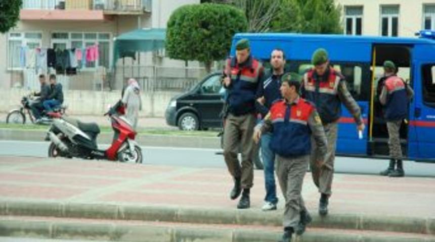 İnterpol'ün Aradığı Alman Antalya'da Yakalandı