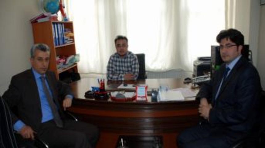 Milli Eğitim M&uuml;d&uuml;r&uuml; Sınav &Ouml;ncesi Dersaneleri Gezdi