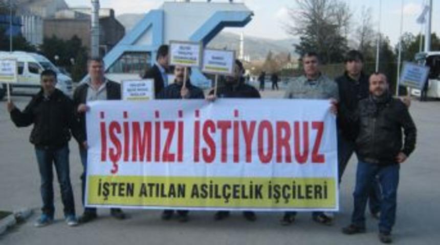 Atılan iş&ccedil;iler sendikalarına tepkili