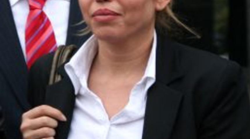 Cihaner&rsquo;in eşine kamu g&ouml;revlisine hakaretten 11 ay 20 g&uuml;n hapis cezası