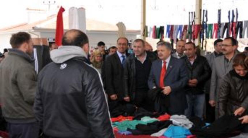 Pazarlar ticaretin ve sosyal hayatın &ouml;nemli bir par&ccedil;ası