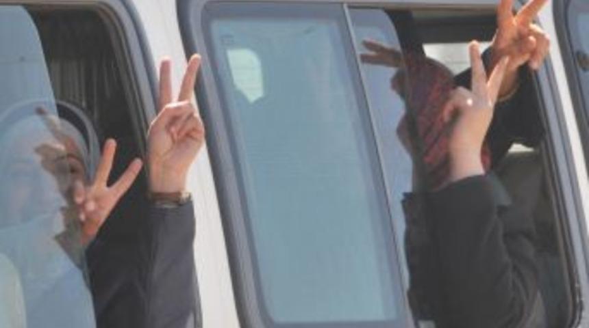 Suriyeli Mülteci Sayısı 17 Bin 865'e Yükseldi