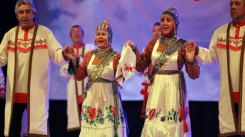 T&uuml;rk D&uuml;nyası Nevruz-K&uuml;lt&uuml;r Ş&ouml;leni finali Denizli&rsquo;de yapıldı