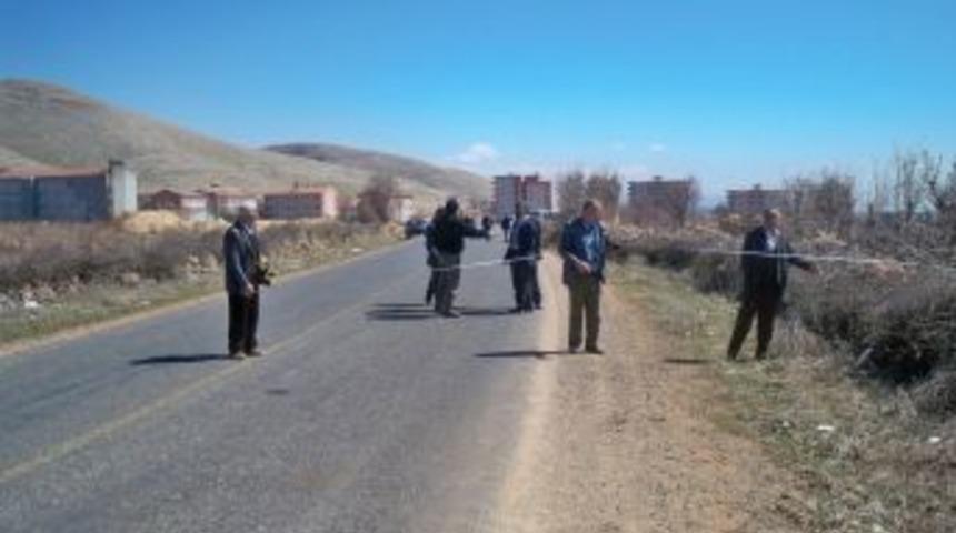 Darge&ccedil;it Belediyesi Yol &Ccedil;alışmalarına Başladı