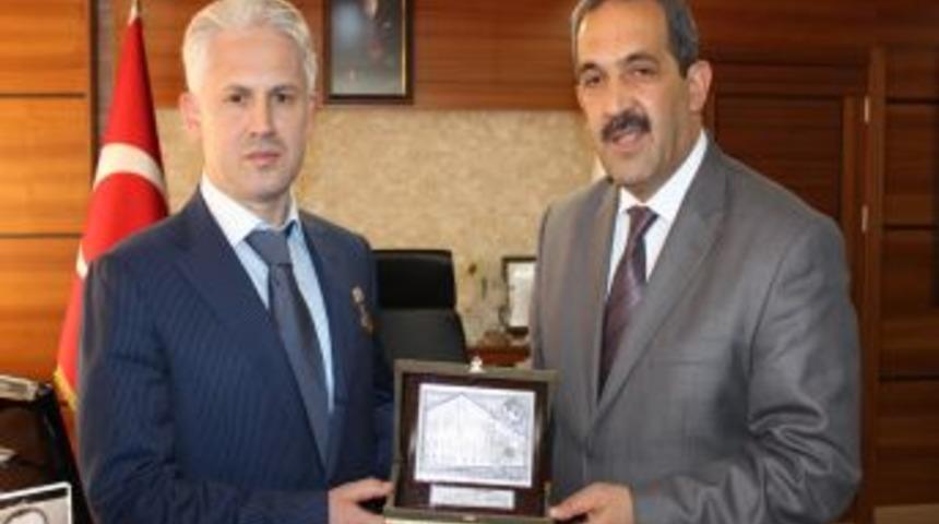 &Ccedil;e&ccedil;enistan Cumhurbaşkanı Yardımcısı: T&uuml;rklerle, sağlam bir dostluğumuz var