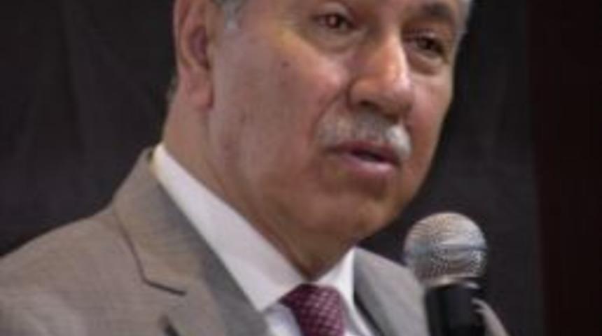 Başbakan Yardımcısı Arın&ccedil;: Ş&uuml;k&uuml;rler olsun 10 yıldır iktidarda AK Parti var