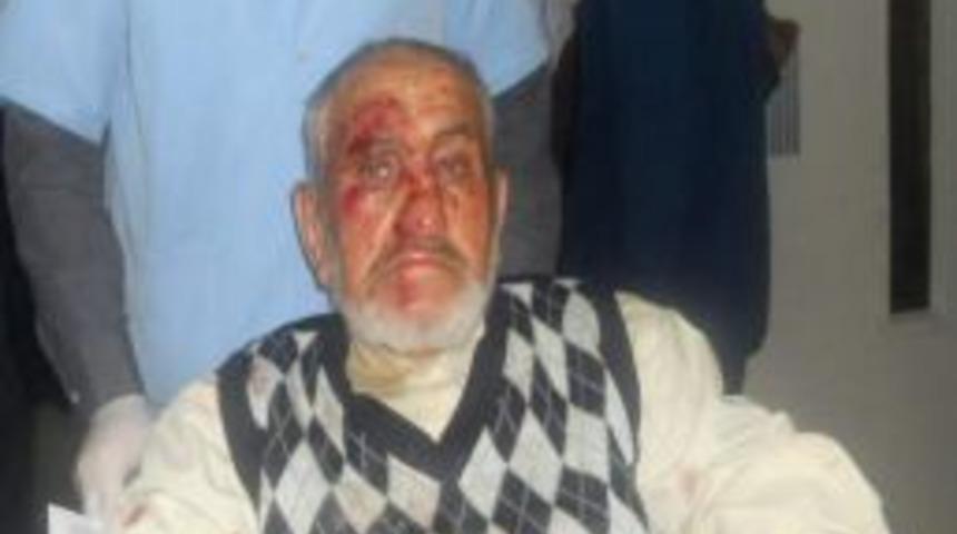 Motosikletin &Ccedil;arptığı Yaşlı Adam Yaralandı