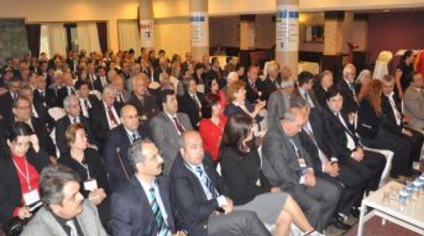 T&uuml;rkiye Kent Konseyleri Buluşması &Ccedil;anakkale'de Ger&ccedil;ekleştirildi