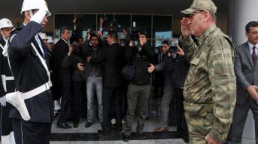 Kara Kuvvetleri Komutanı Orgeneral Kıvrıkoğlu, Şanlıurfa'da