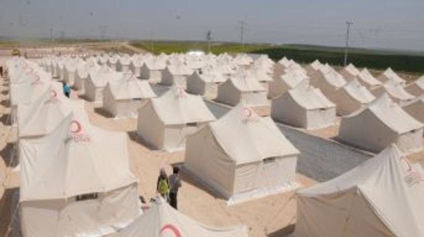 Ceylanpınar&rsquo;daki &ccedil;adır kente bin 500 Suriyeli yerleştirildi