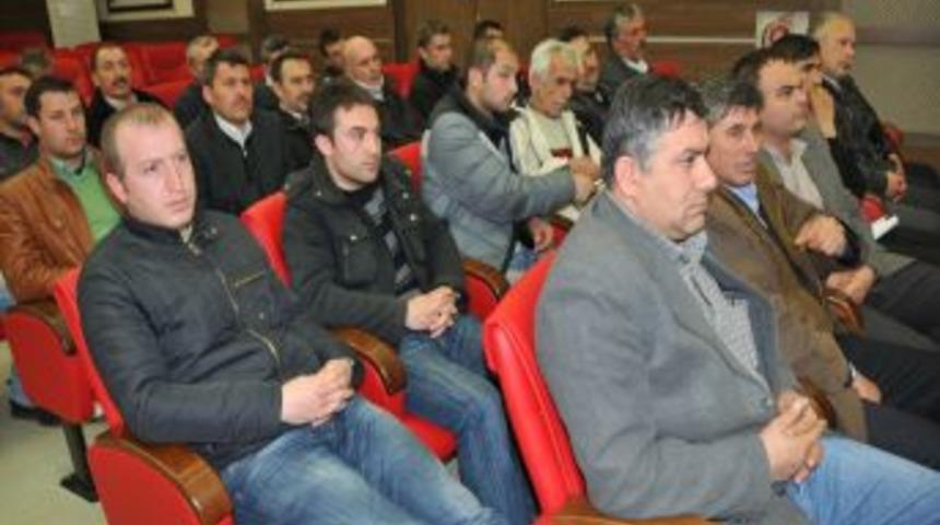 Ağır iş makinesi operat&ouml;rleri ve ustalarına eğitim