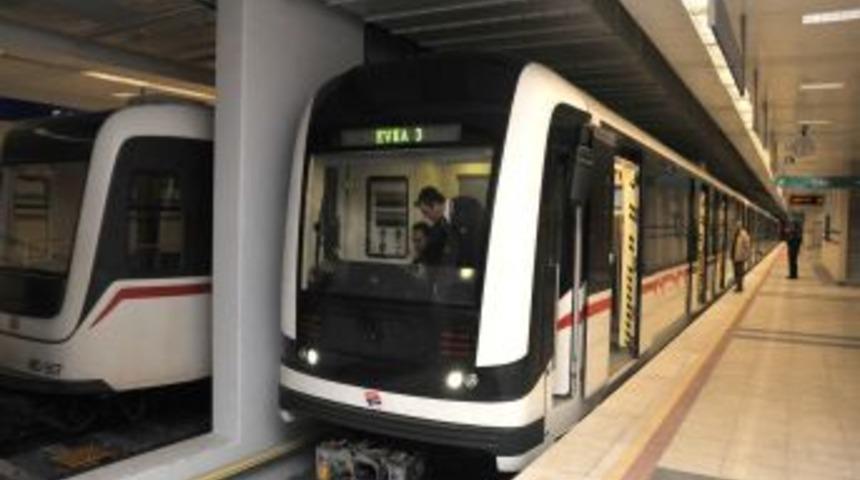 Metro istasyonlarının a&ccedil;ılışını Kılı&ccedil;daroğlu yapacak