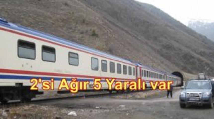 Palu'da tren kazası; 2'si ağır 5 yaralı