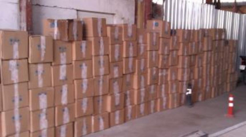 Manisa Emniyeti, Bir Ayda 106 Bin Paket Ka&ccedil;ak Sigara Ele Ge&ccedil;irdi