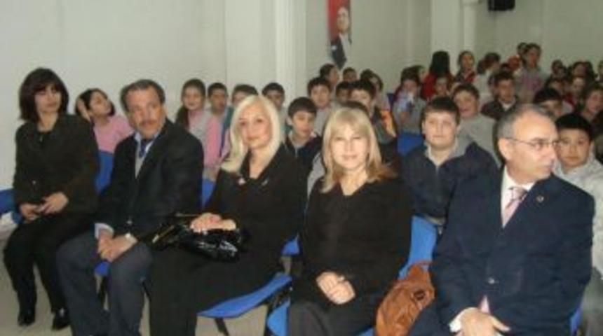 Yazar Ulviye Alpay, &ouml;ğrencilerle buluştu