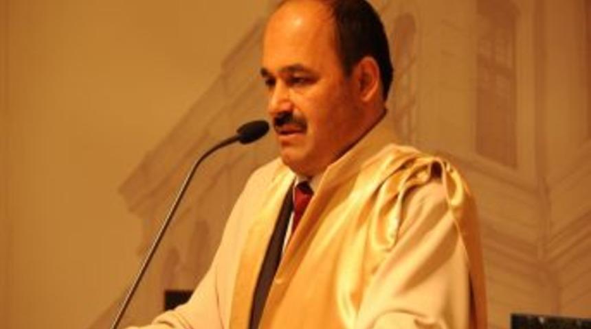 Rekt&ouml;r Aydın: Milli ve manevi değerlere sahip &ccedil;ıkan bir &uuml;niversiteyiz