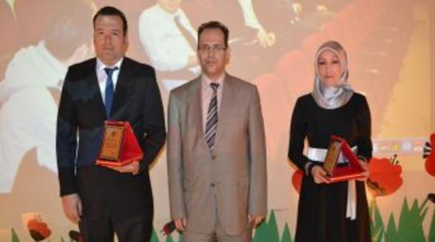 &Ccedil;ankırılı sağlık&ccedil;ılar dernek &ccedil;atısı altında bir araya geldi