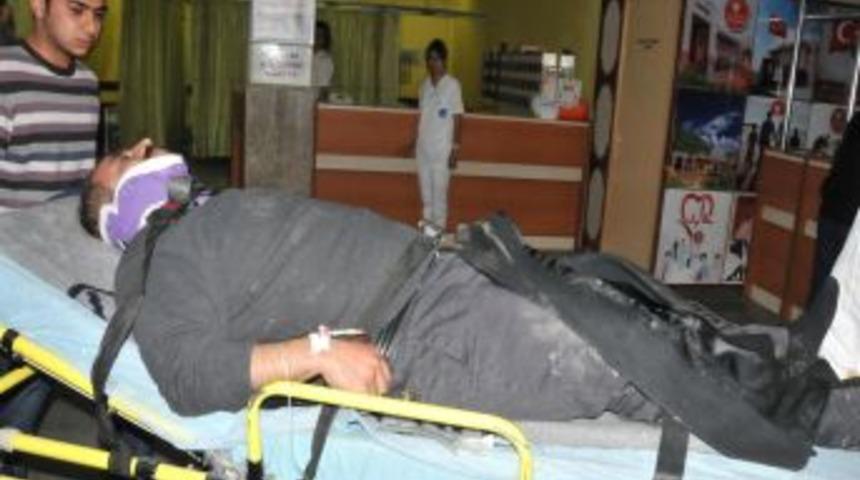 Kilis'te Otomobil Şarampole Yuvarlandı: 4 Yaralı