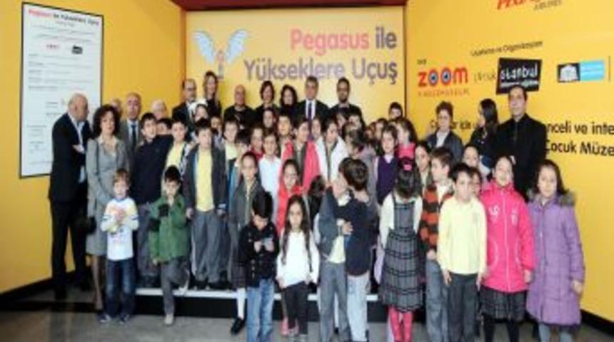 Pegasus İle Y&uuml;kseklere U&ccedil;uş Sergisi, &Ccedil;ocukları U&ccedil;manın Gizemli D&uuml;nyasıyla Buluşturuyor