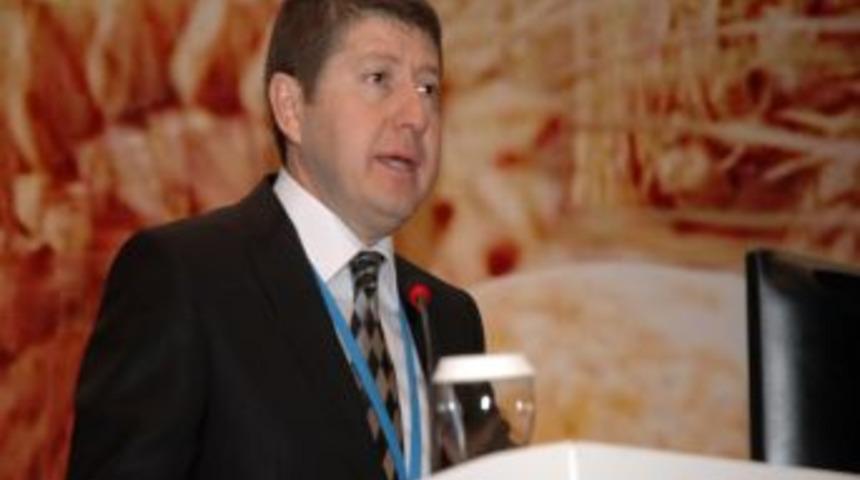 Bakanlık kampanya başlatıyor, g&uuml;nde 6 milyon ekmeğin &ccedil;&ouml;pe gitmesi engellenecek