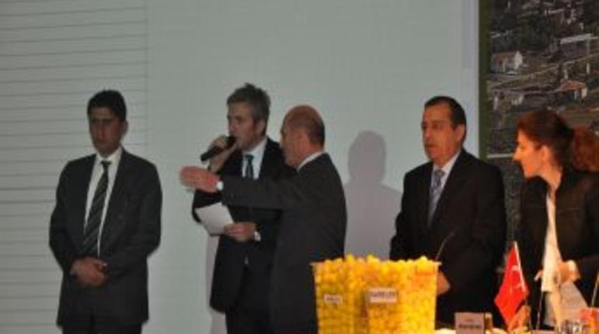 Ayazma kentsel d&ouml;n&uuml;ş&uuml;m konutları sahiplerini buldu