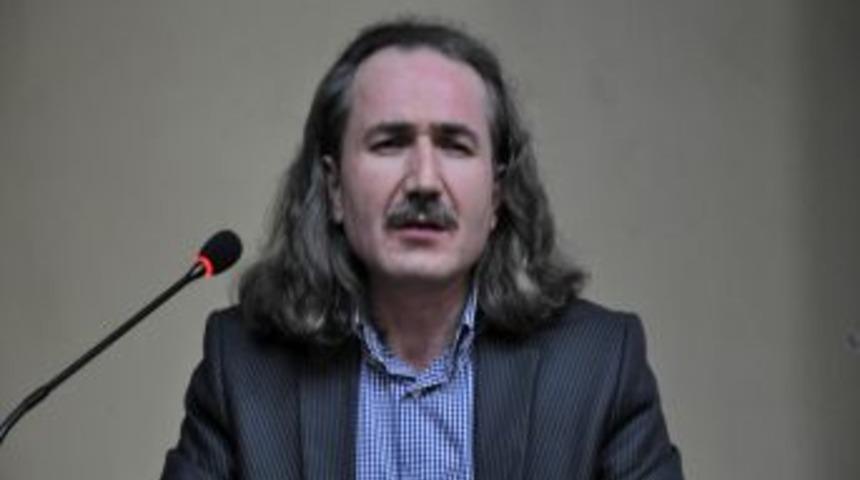 Işık Pervaneleri'nin yazarı Niyazi Sanlı okurlarıyla buluştu