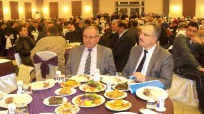 Kutlu Doğum'da O'nun i&ccedil;in en g&uuml;zel pastayı yapmak i&ccedil;in yarıştılar