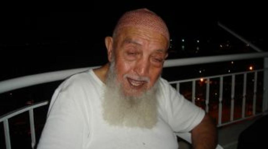 Arın&ccedil;, Alanya'da aile dostunun cenazesine katıldı