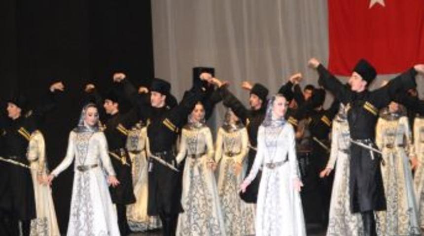 Bakan Yılmaz : Grozni bir daha yıkılmasın