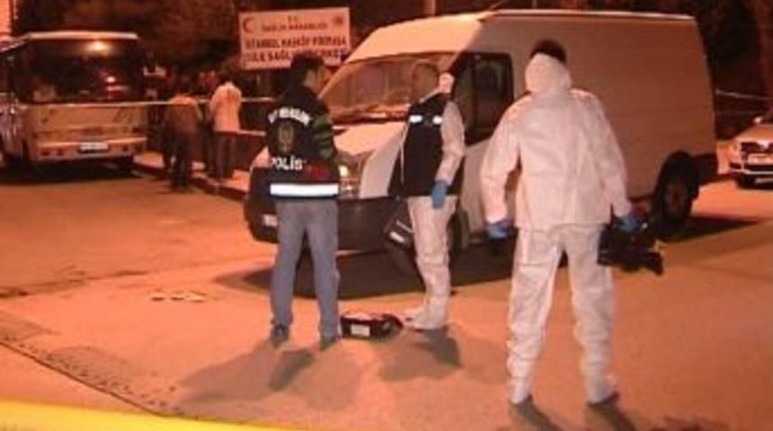 Beyoğlu&rsquo;nda yol verme tartışması &ouml;l&uuml;mle sonu&ccedil;landı