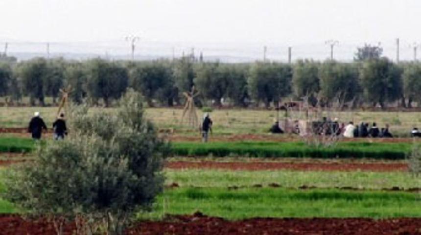 Suriye'den ateş: 1'i T&uuml;rk 3 yaralı