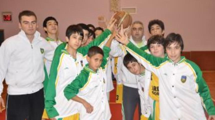 Başak Koleji başarıya doymuyor