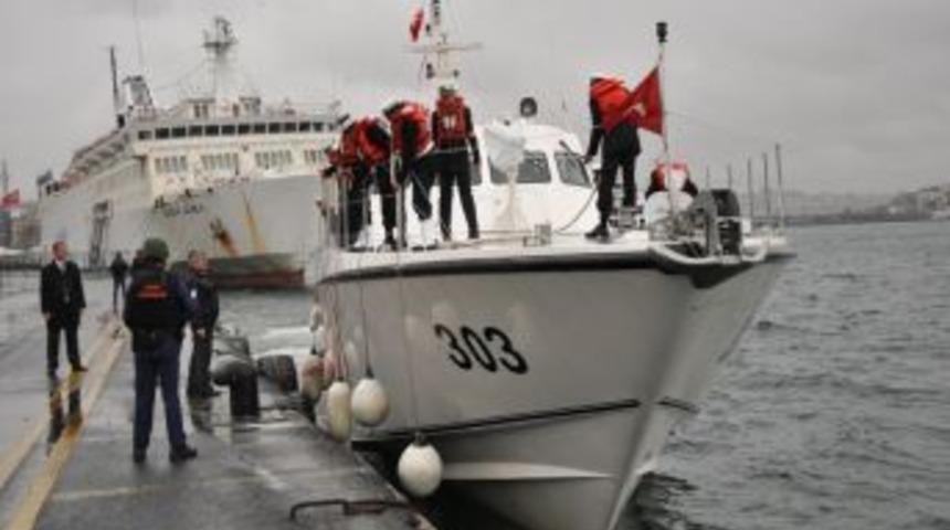 G&uuml;l ve Bolkiah, sahil g&uuml;venlik botu ile Kandilli&rsquo;ye ge&ccedil;ti