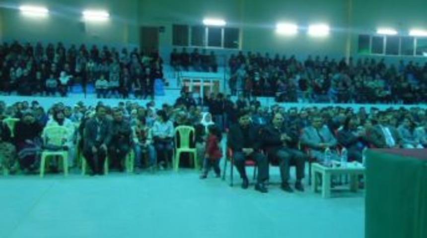 Kula'daki &Ccedil;anakkale şehitlerini anma programı b&uuml;y&uuml;k ilgi g&ouml;rd&uuml;