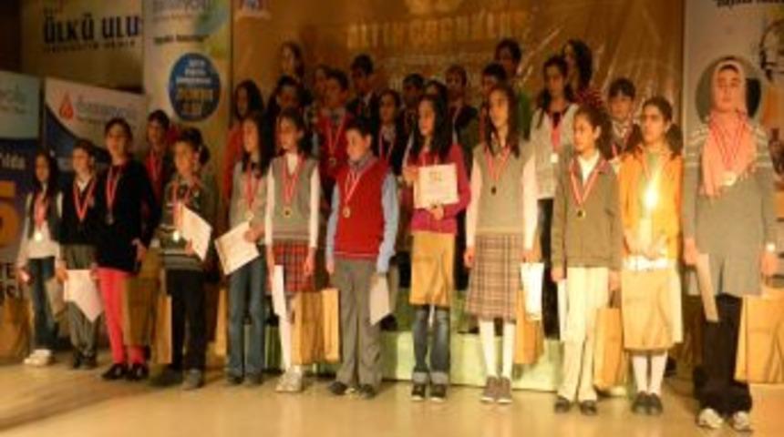 'Altın &Ccedil;ocuklar' &ouml;d&uuml;llerine kavuştu