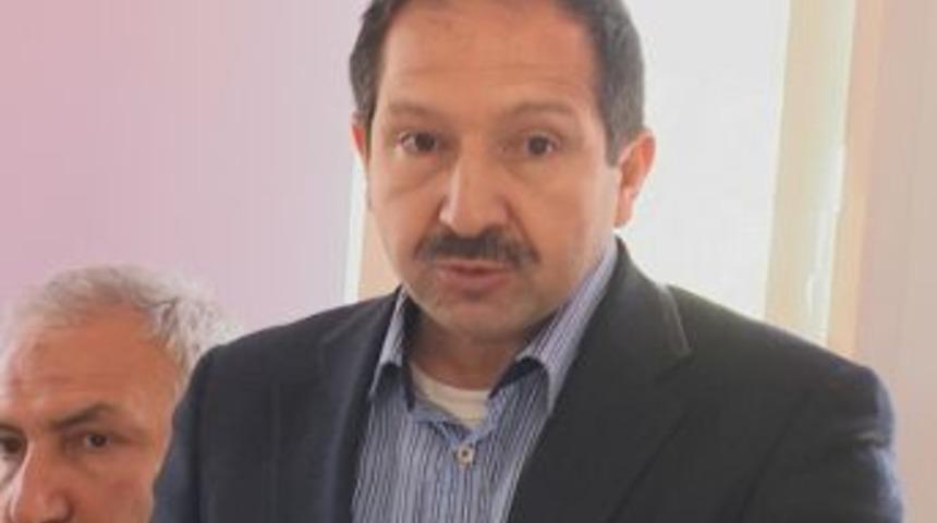 Ak Parti Yeşilyurt İl&ccedil;e Toplantısı Yapıldı