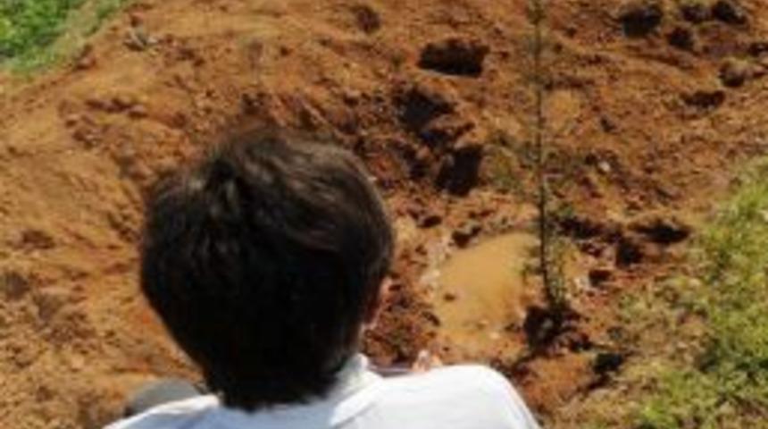 Polis &Ouml;ğrencilerle Birlikte 800 Fidan Dikti