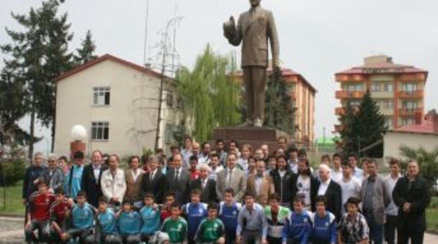 Giresunspor'un kuruluşunun 45. yıld&ouml;n&uuml;m&uuml;