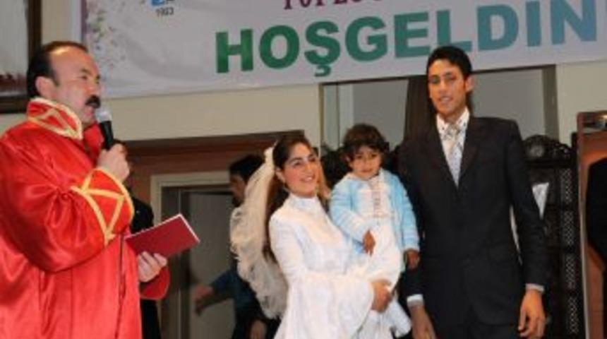 İzmit Belediyesi'nin toplu nikah kayıtları başladı