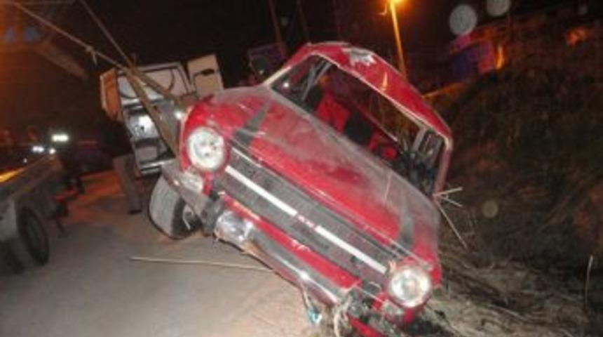 Denizli'de Kaza: 1 &Ouml;l&uuml;, 2 Yaralı