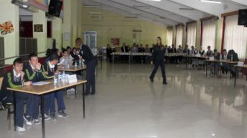 Birecik YİBO'da bilgi yarışması