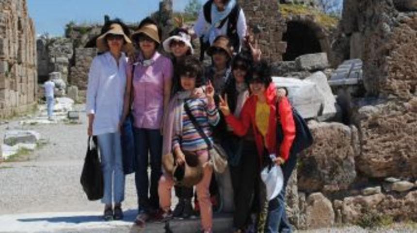 G&uuml;ney Koreliler, T&uuml;rkiye'ye minnettarlıklarını tatile gelerek g&ouml;steriyor