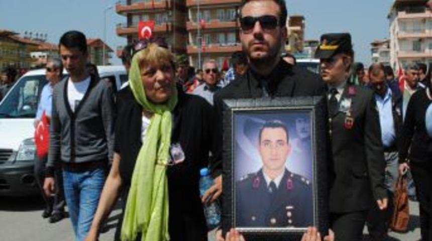 Şehit &Uuml;steğmen Ahmet Ozan Şarlak'ın ismi Manavgat'ta bir okula verilecek