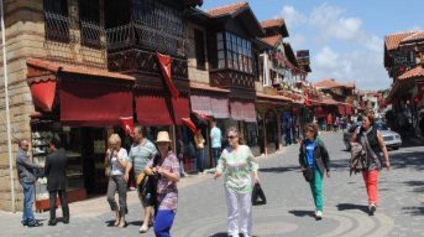 Side Belediyesi, 96 cumbalı Osmanlı evini restore ederek turizme kazandırdı