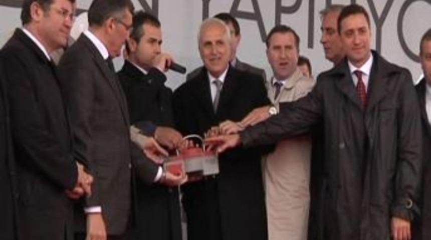 Bakan Kılı&ccedil; Atat&uuml;rk &Ouml;ğrenci Yurdu&rsquo;nun temelini attı