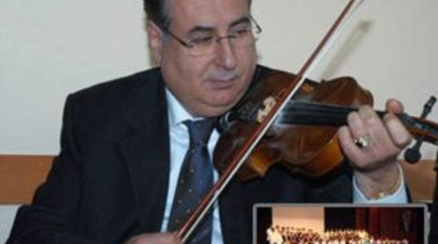 Başkandan keman resitali